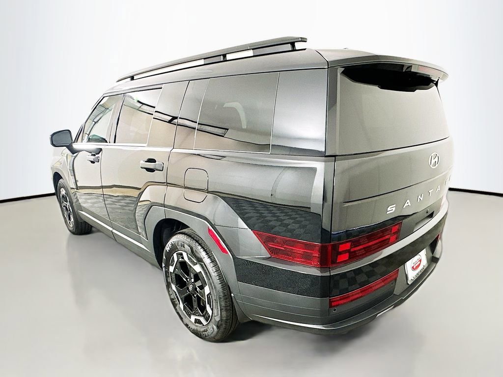 Used 2026 Hyundai Santa Fe SEL FWD image 7