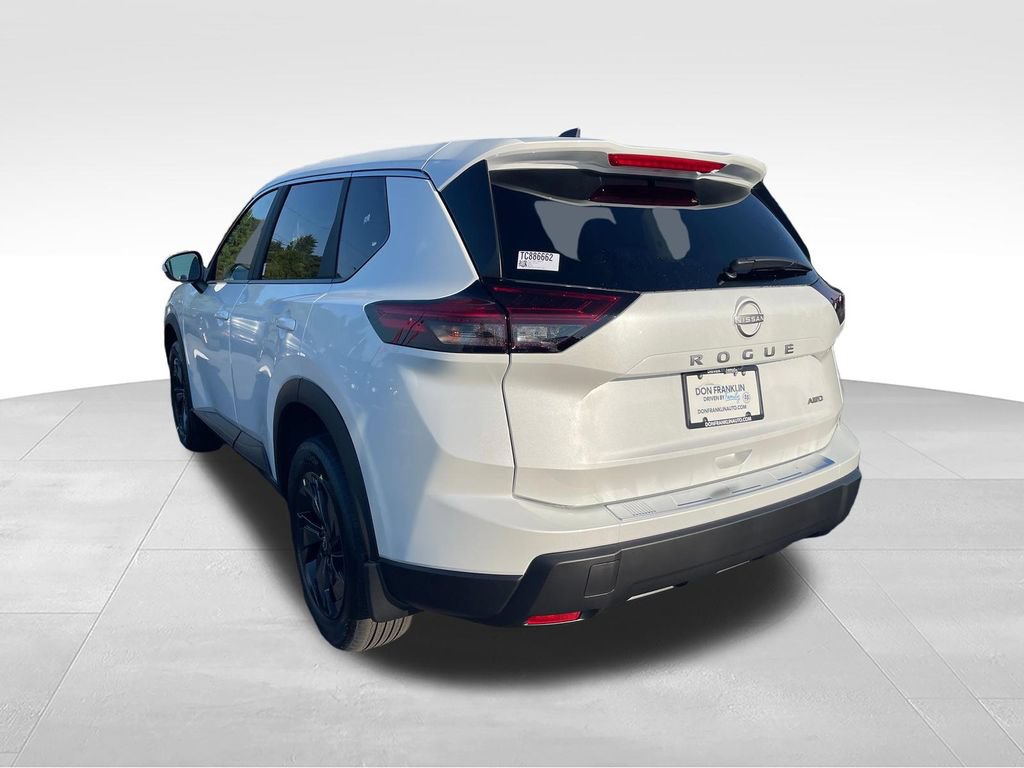 New 2026 Nissan Rogue SV w/ Cold Weather Package AWD/4WD image 3