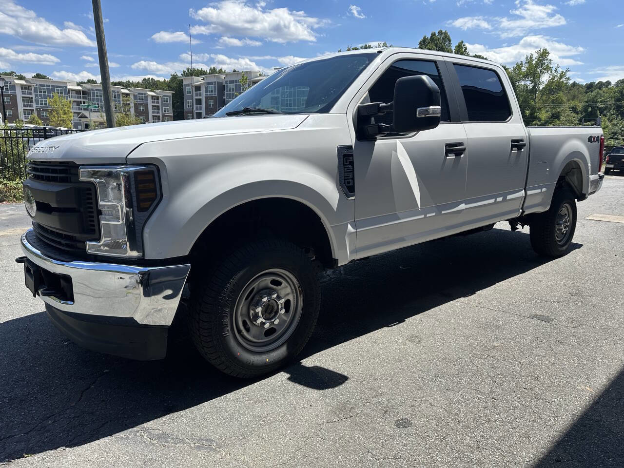 Used 2019 Ford F250 XL w/ Power Equipment Group image 4
