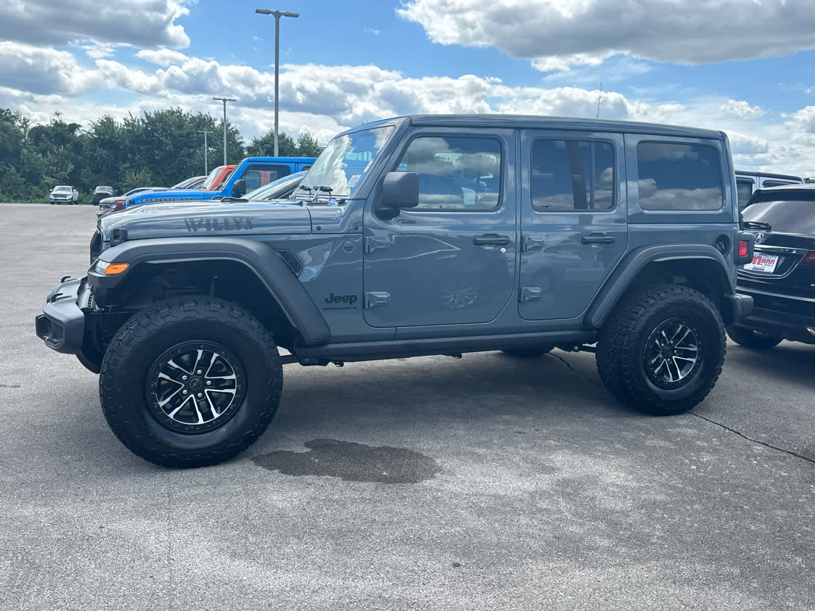 New 2025 Jeep Wrangler Willys image 4