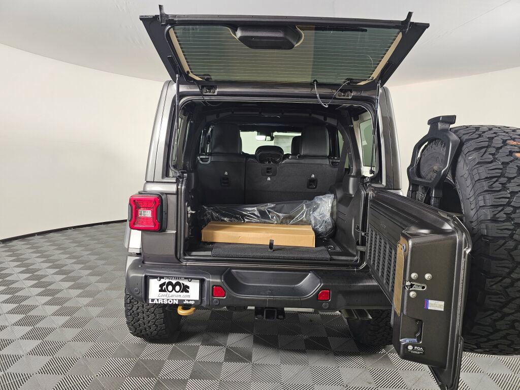 New 2025 Jeep Wrangler Unlimited Rubicon 392 image 12