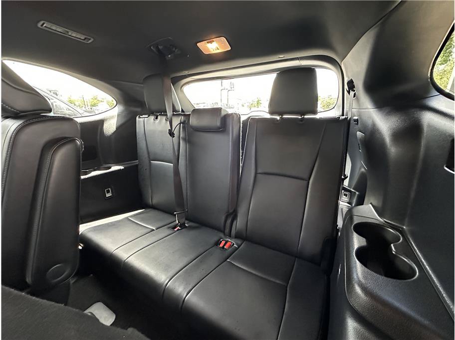 Used 2025 Toyota Highlander XSE AWD/4WD image 17