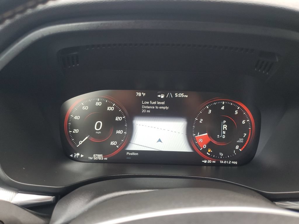 Used 2018 Volvo XC60 T6 R-Design w/ Convenience Package AWD/4WD image 20