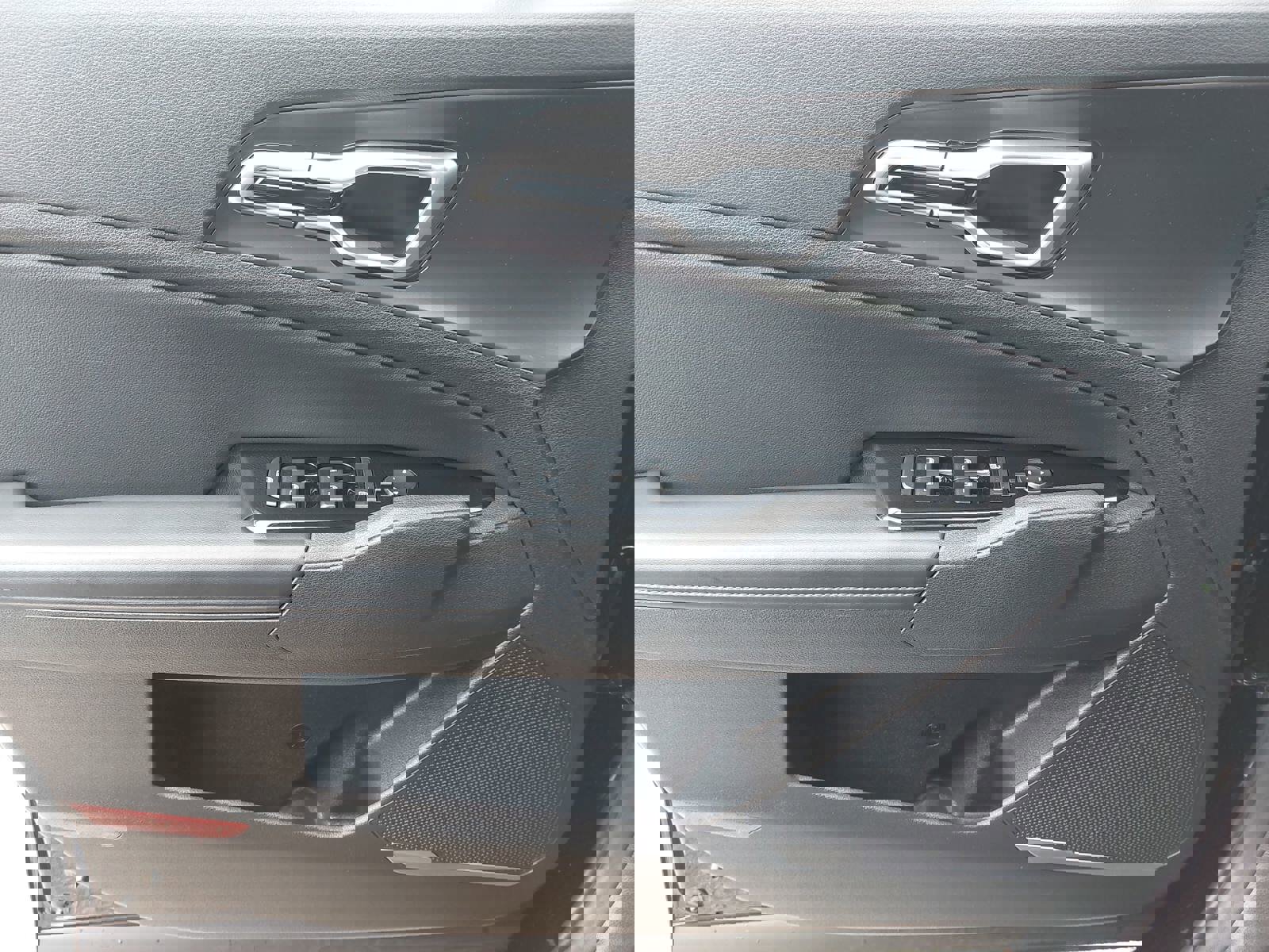 Used 2023 Kia Sportage EX image 27