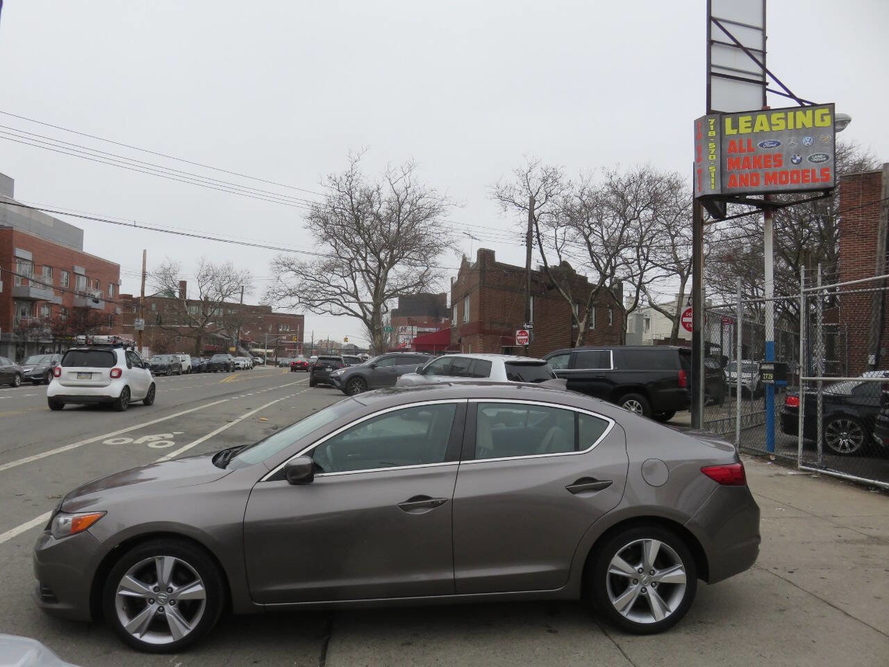 Used 2015 Acura ILX w/ Technology Package FWD image 7