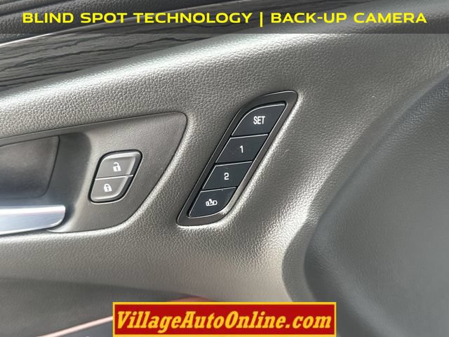 Used 2017 Buick Envision Essence AWD/4WD image 11