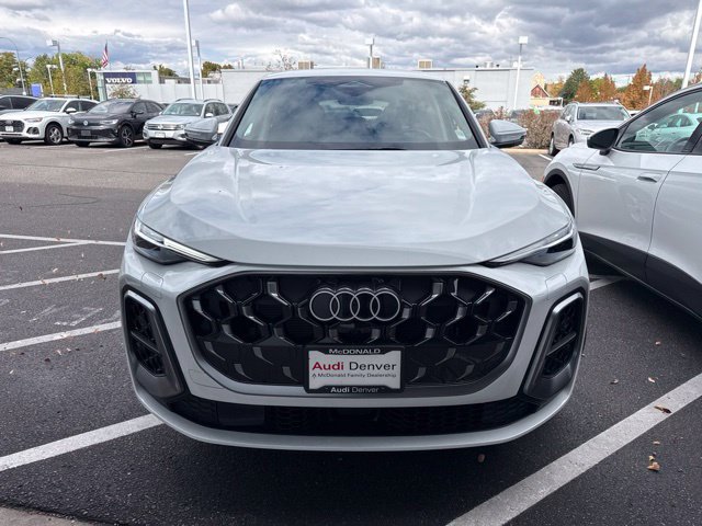 Used 2025 Audi Q5 Premium Plus AWD/4WD image 2