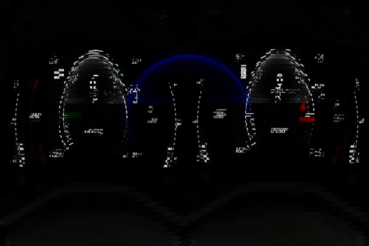 Used 2025 Toyota Camry SE image 18