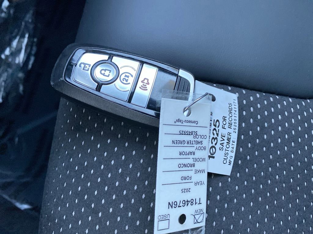 New 2025 Ford Bronco Raptor image 37