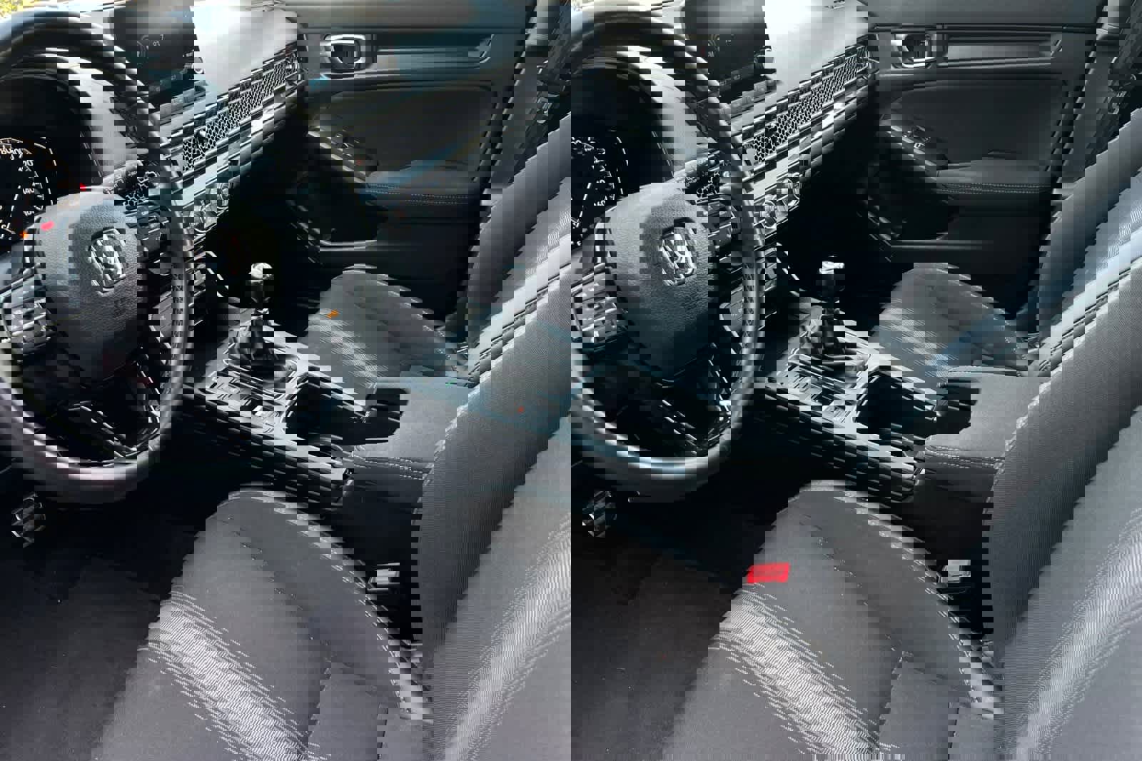 Used 2023 Honda Civic Sport image 12