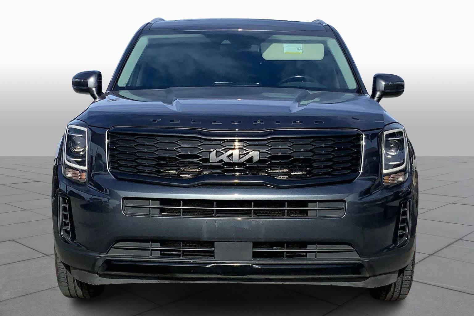 Used 2022 Kia Telluride EX w/ Towing Package AWD/4WD image 4