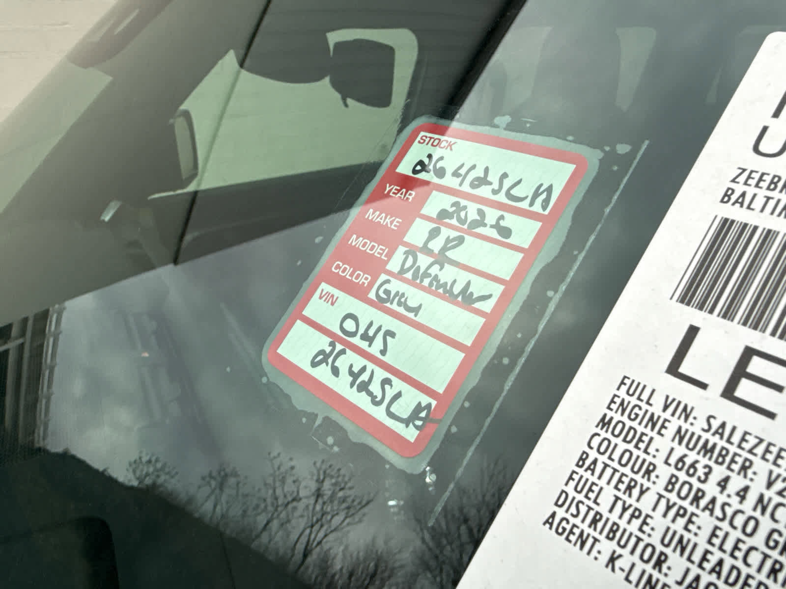 New 2026 Land Rover Defender 110 OCTA image 20