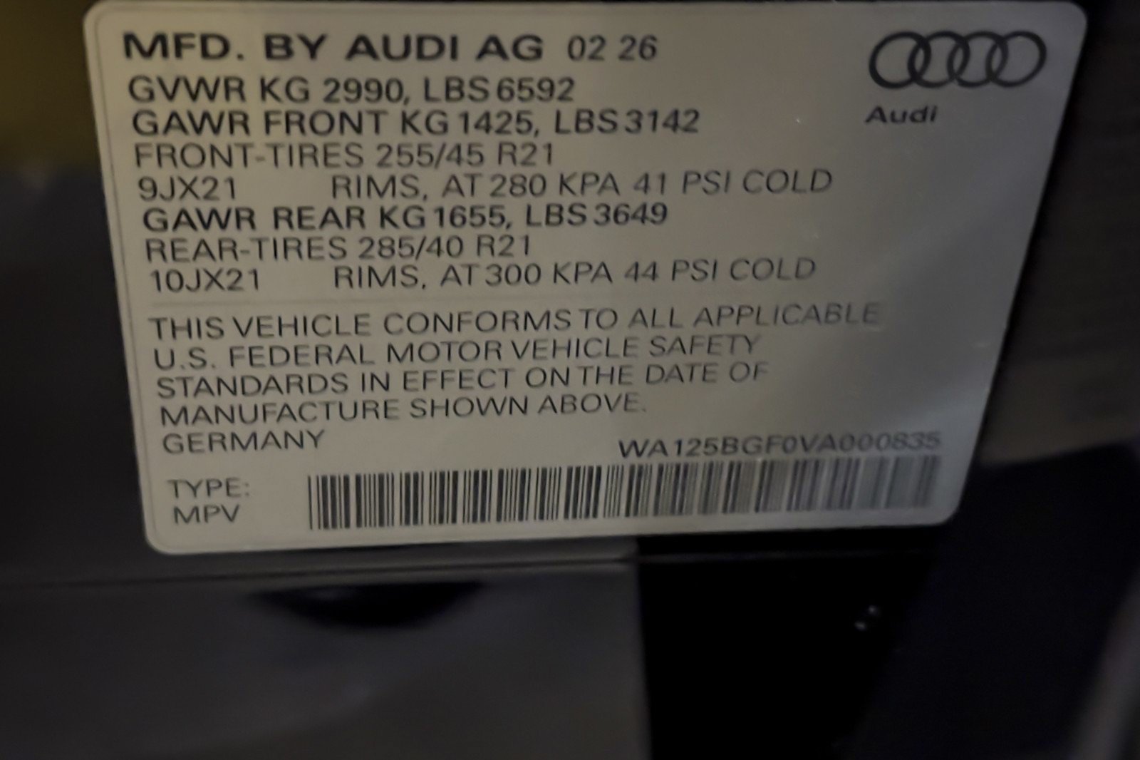 New 2027 Audi SQ6 e-tron Premium Plus AWD/4WD image 23