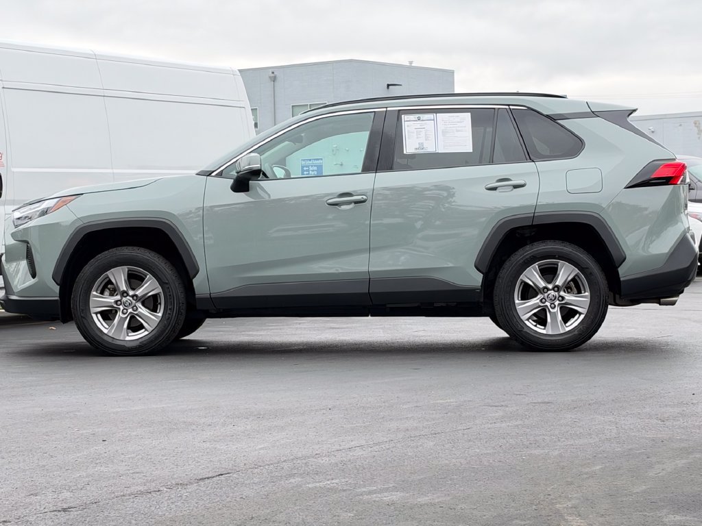 Used 2023 Toyota RAV4 XLE w/ Convenience Package AWD/4WD image 4
