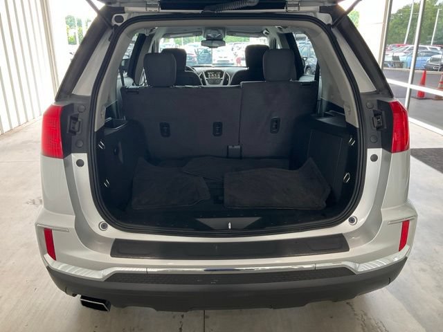 Used 2016 GMC Terrain SLE FWD image 17