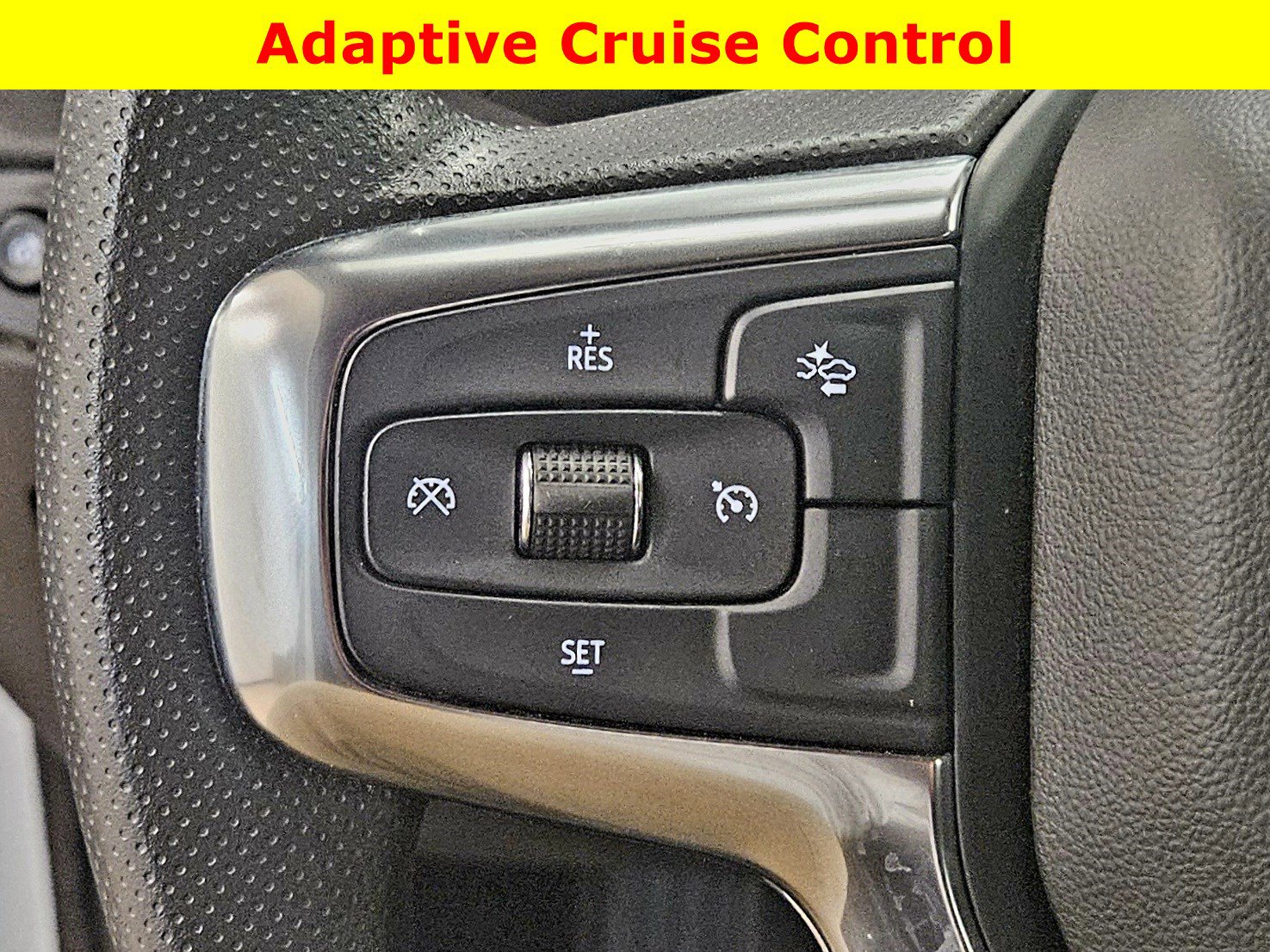 Used 2025 Chevrolet Blazer LT image 29