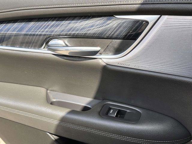 Used 2024 Cadillac XT6 Premium Luxury image 21