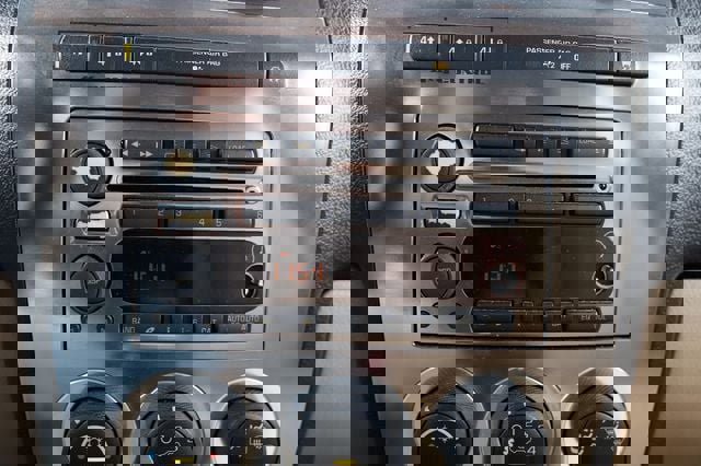 Used 2006 HUMMER H3 image 35