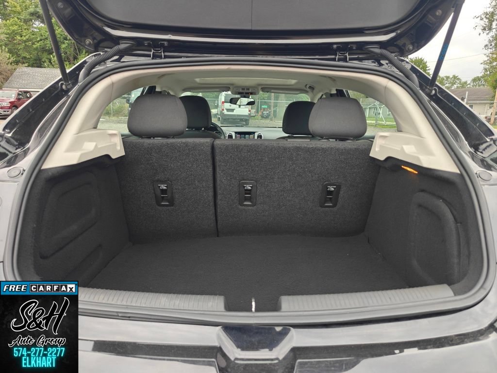Used 2018 Chevrolet Cruze LT w/ LT True North Edition FWD image 19