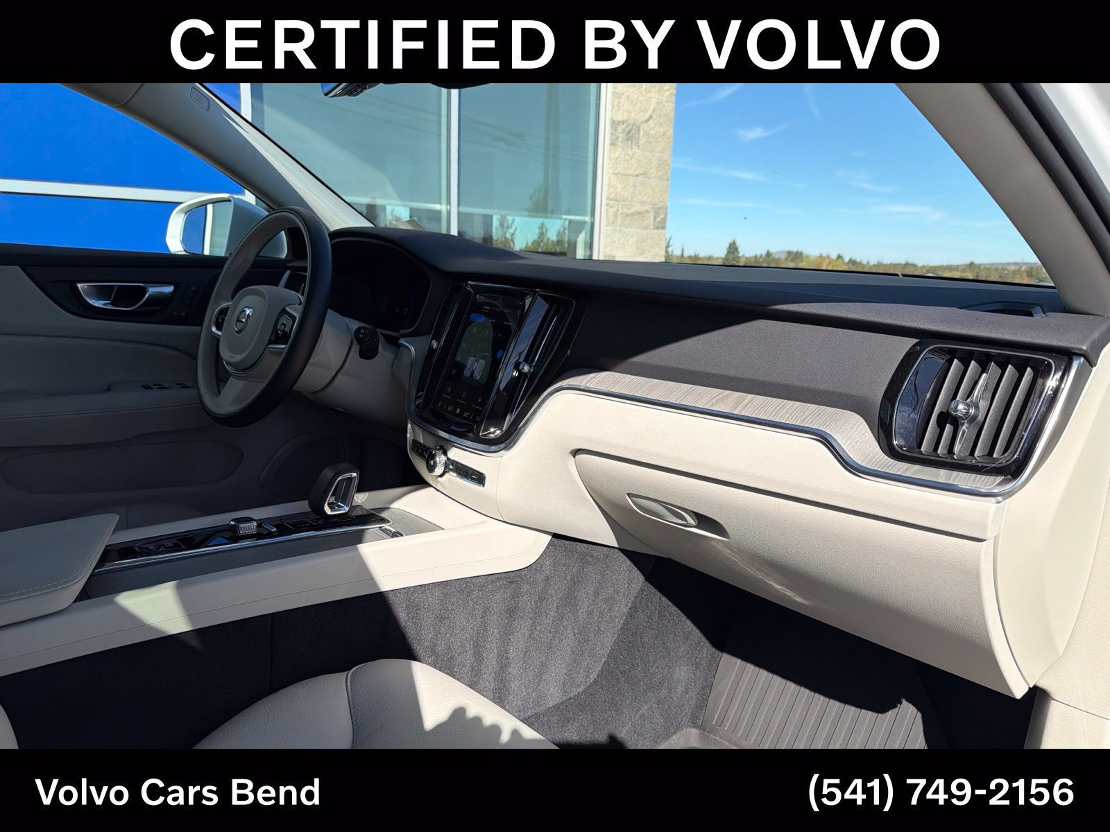 Certified 2025 Volvo V60 B5 Cross Country Plus AWD/4WD image 27