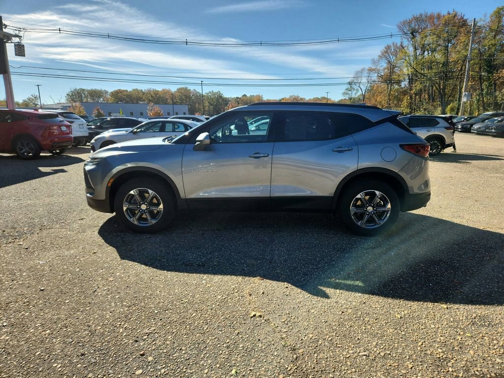 Used 2023 Chevrolet Blazer LT w/ Convenience Package image 8