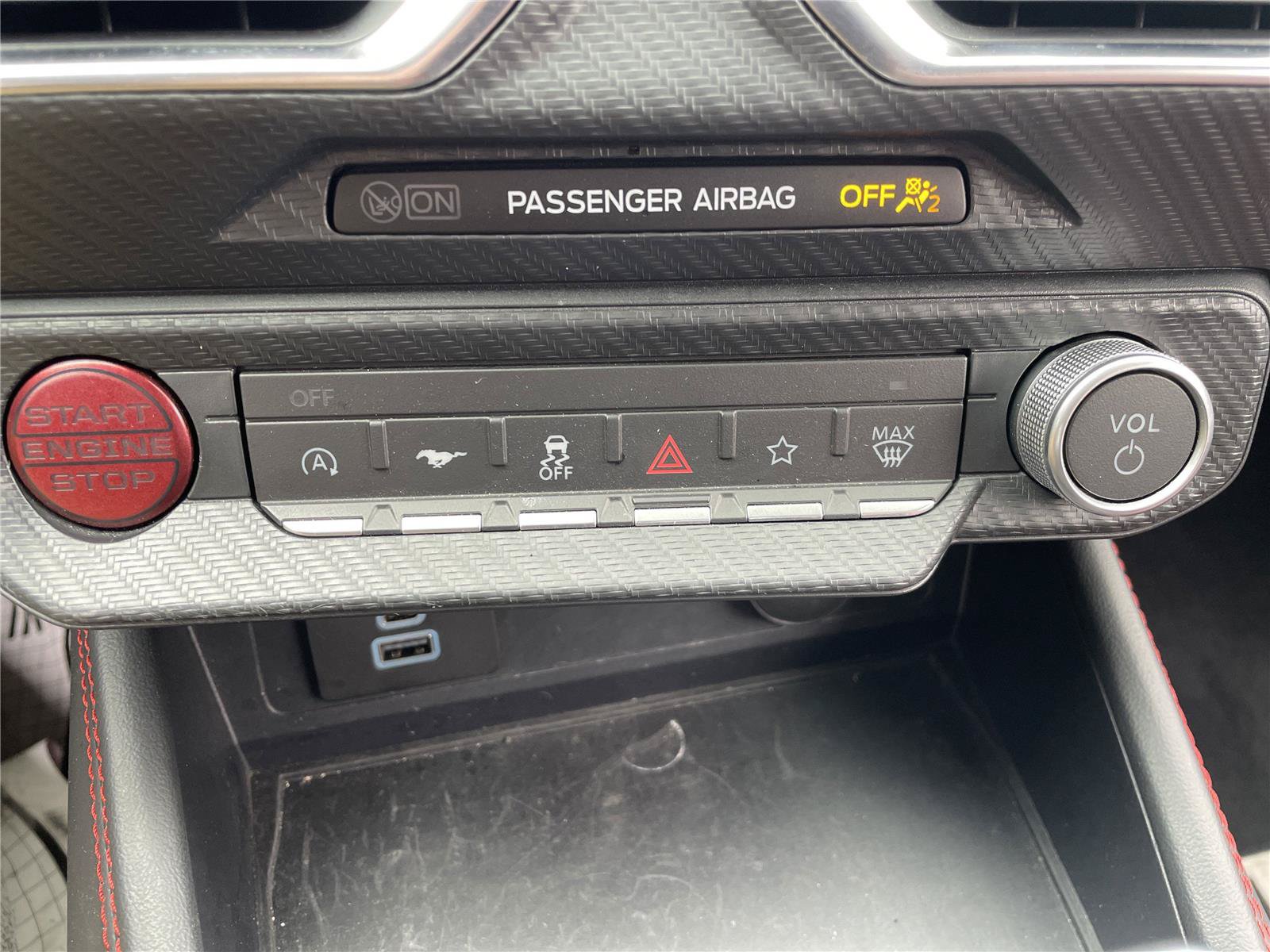 Used 2025 Ford Mustang GT Premium RWD image 22