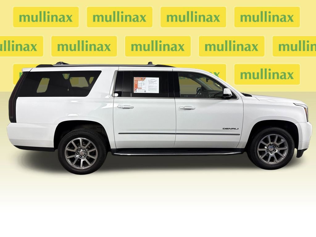 Used 2020 GMC Yukon XL Denali AWD/4WD image 4
