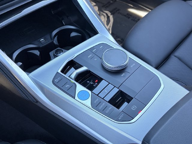 Certified 2023 BMW i4 eDrive40 w/ M Sport Package RWD image 32