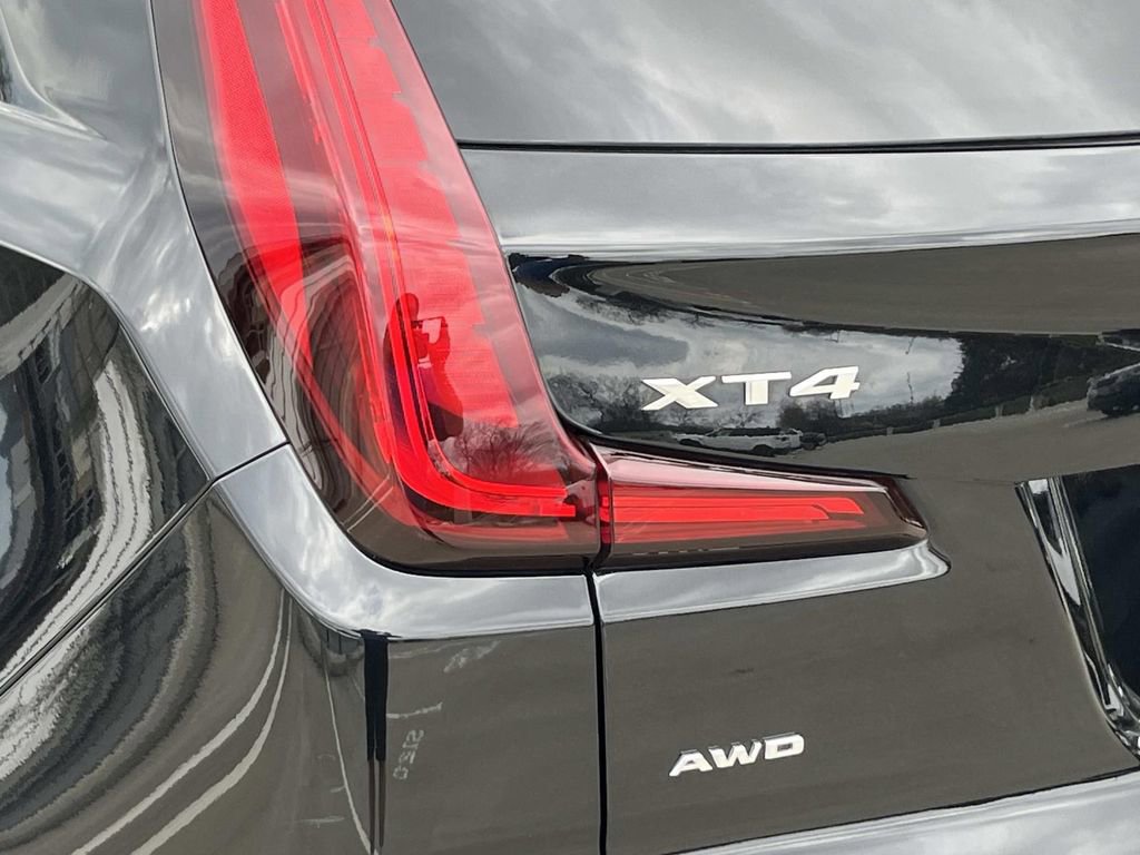Certified 2023 Cadillac XT4 Premium Luxury image 10