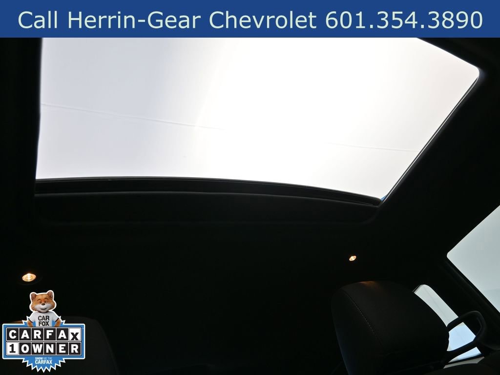 Used 2023 Dodge Challenger SXT w/ Blacktop Package image 24