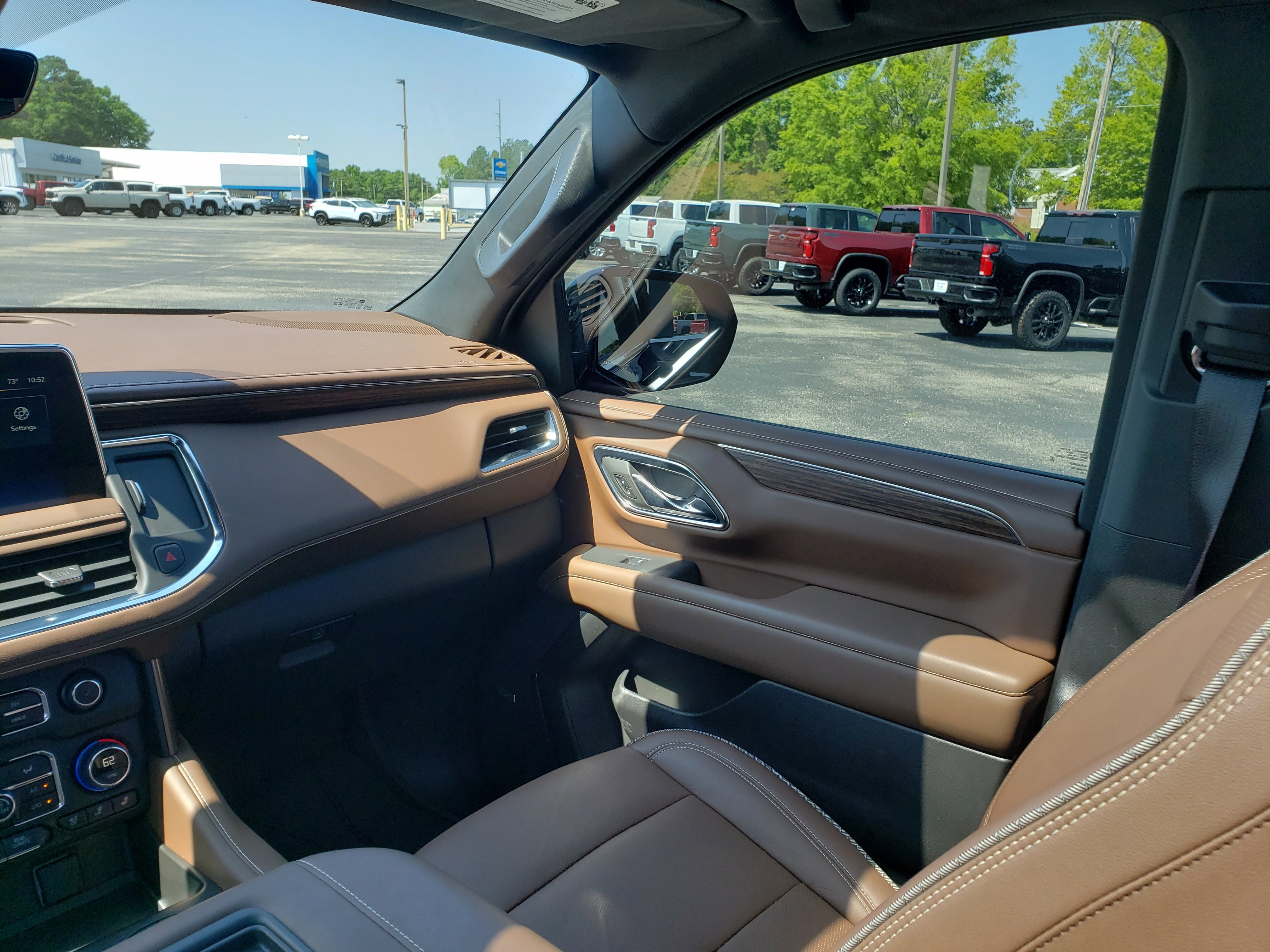 Used 2024 Chevrolet Tahoe High Country RWD image 36