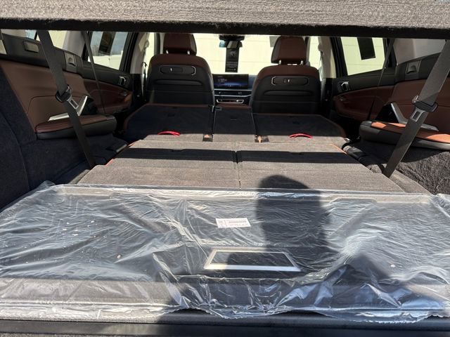 Certified 2026 BMW X7 xDrive40i w/ Premium Package image 22