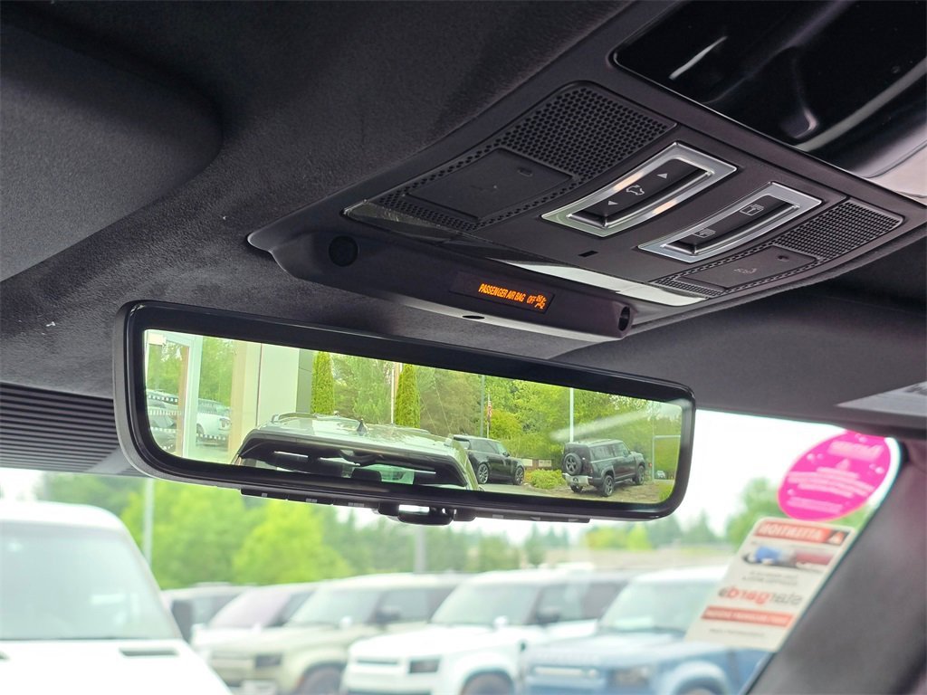 New 2025 Land Rover Defender 90 V8 image 16