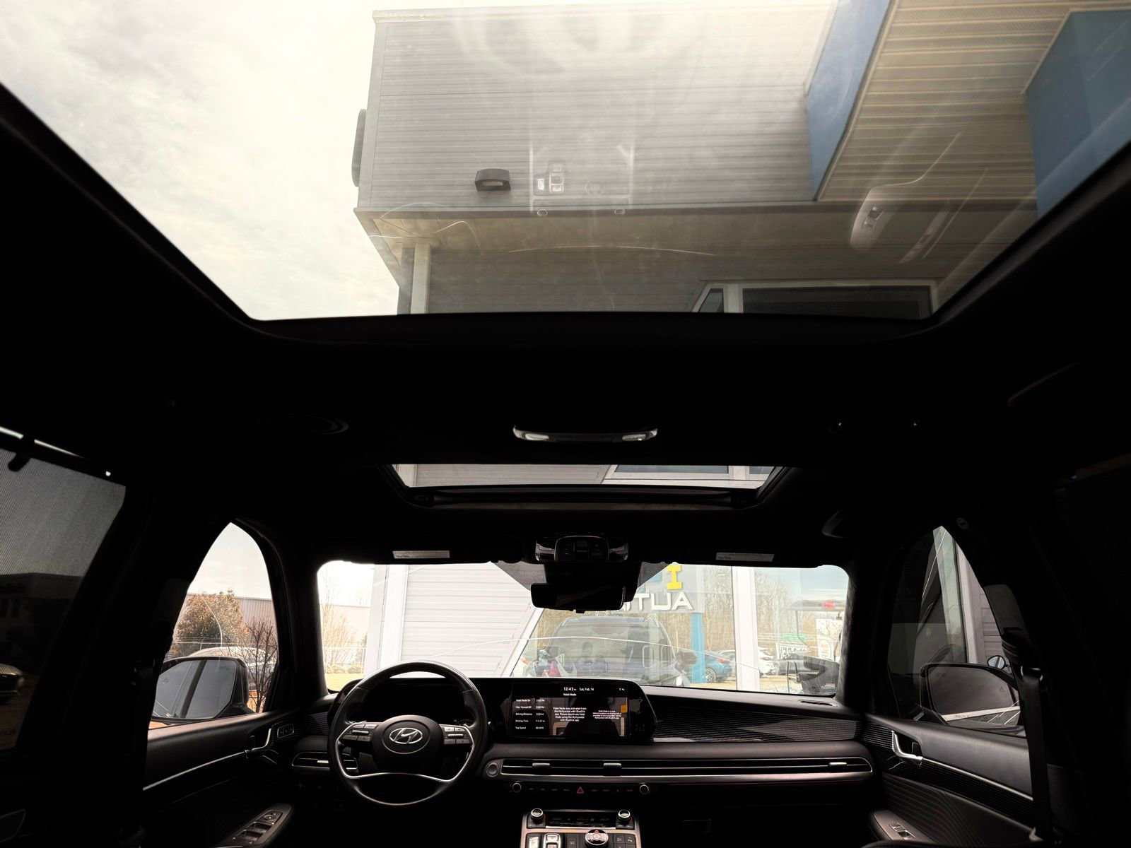 Used 2024 Hyundai Palisade Calligraphy image 37