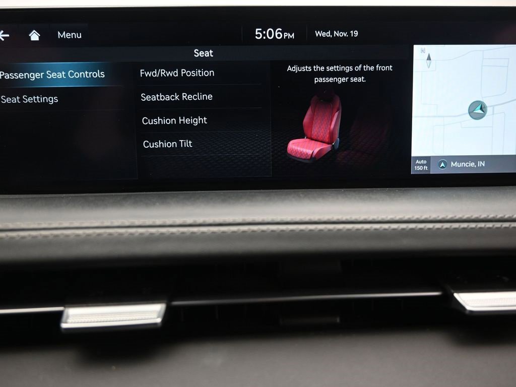 Used 2022 Genesis GV70 3.5T Sport w/ Sport Prestige Package image 35