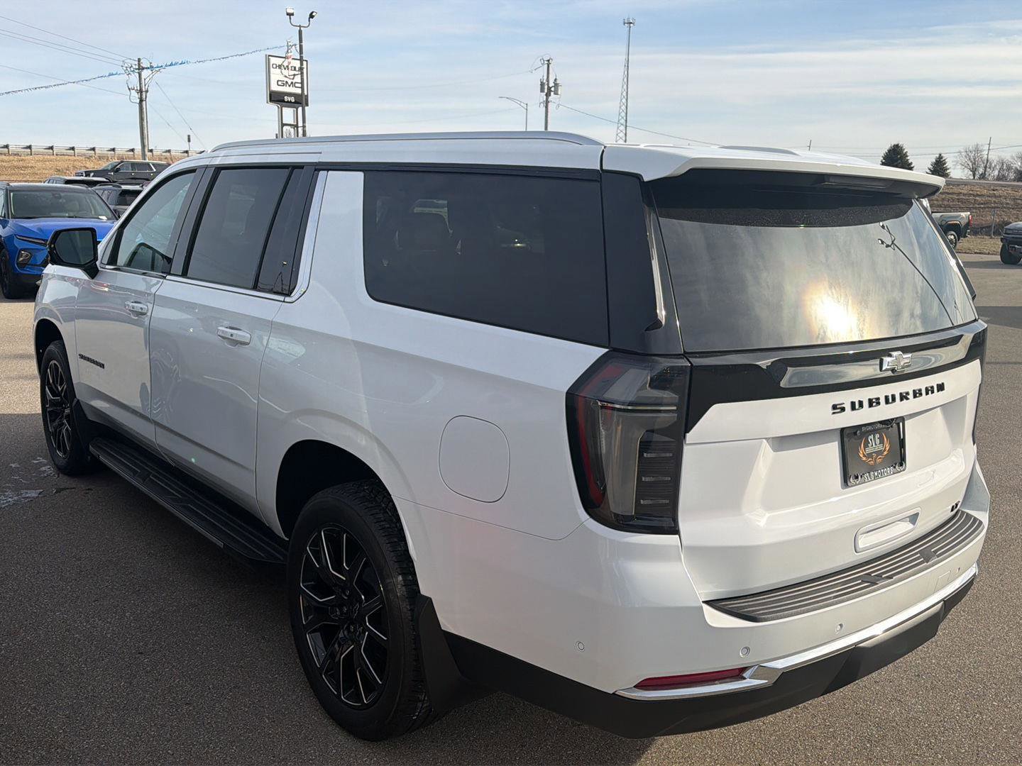 New 2025 Chevrolet Suburban LT w/ Comfort Package image 5