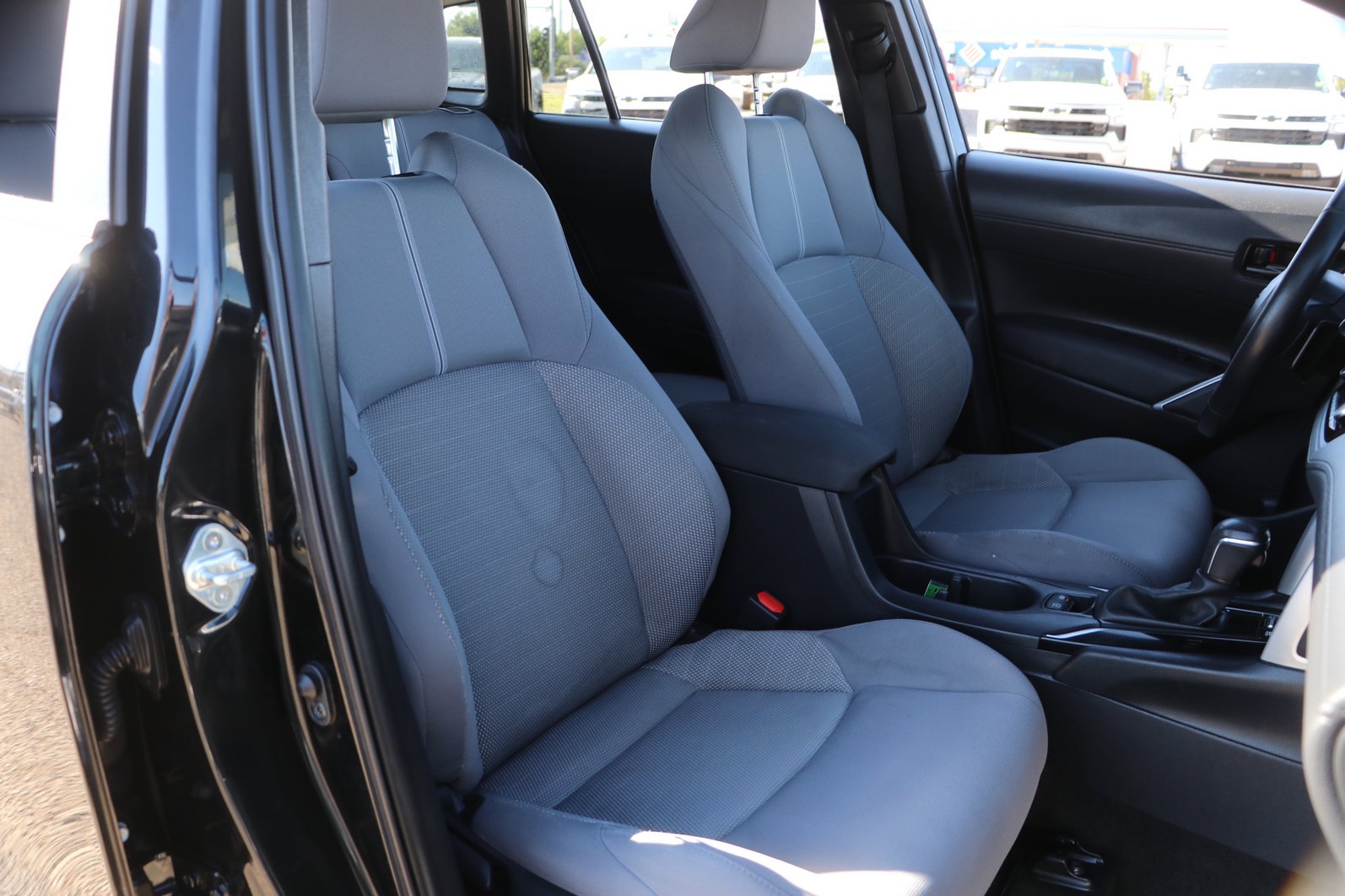 Used 2023 Toyota Corolla Cross AWD Hybrid image 33