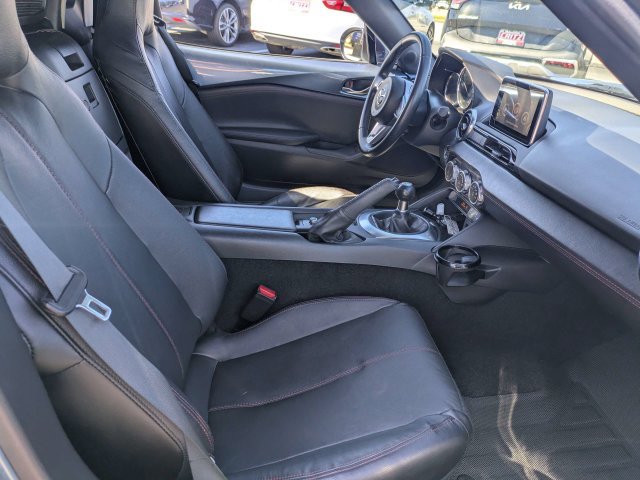Used 2016 MAZDA MX-5 Miata Grand Touring RWD image 14