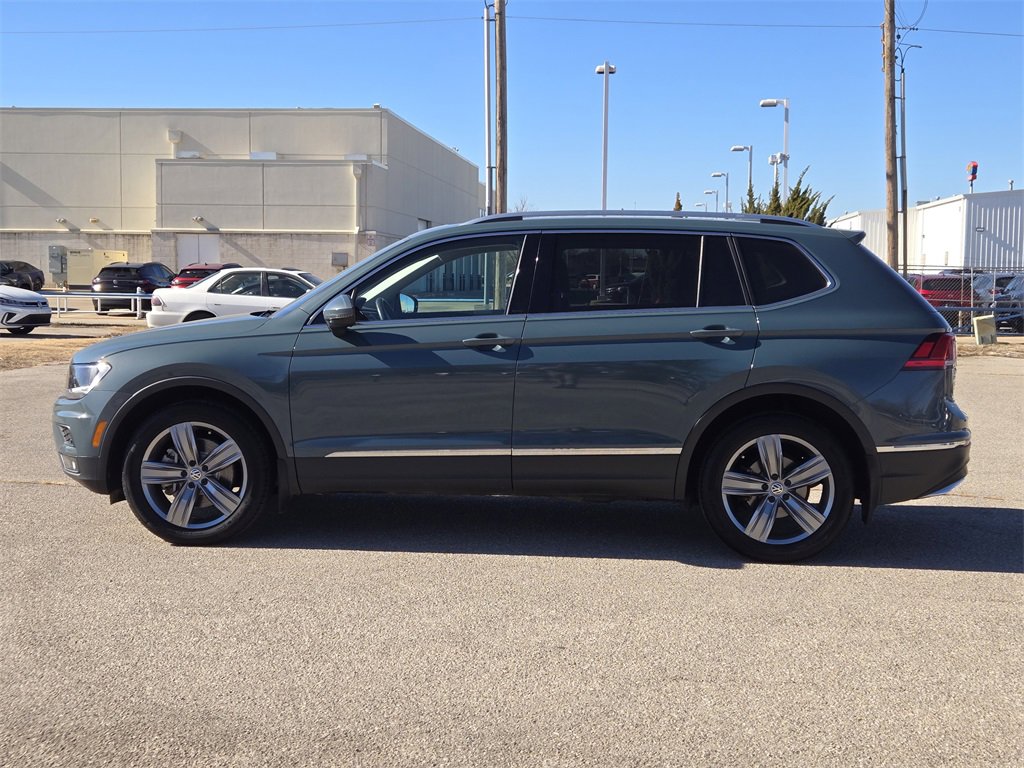 Used 2021 Volkswagen Tiguan SEL w/ 3-Row Tiguan MDO Package image 4