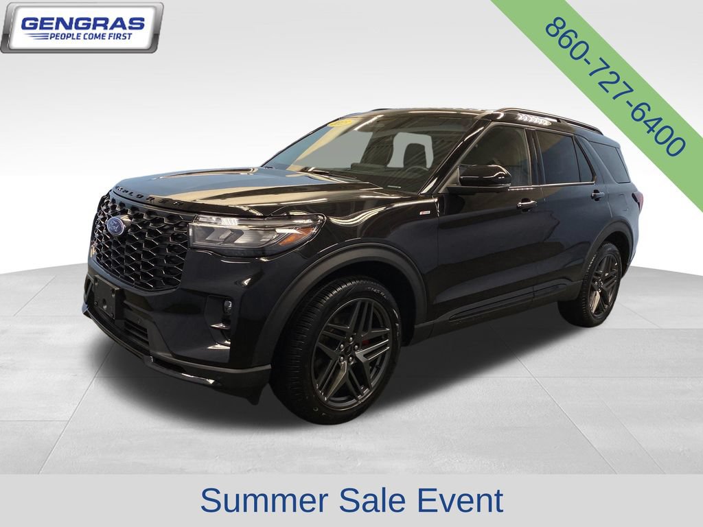 Used 2025 Ford Explorer ST-Line w/ ST-Line Street Pack AWD/4WD image 4