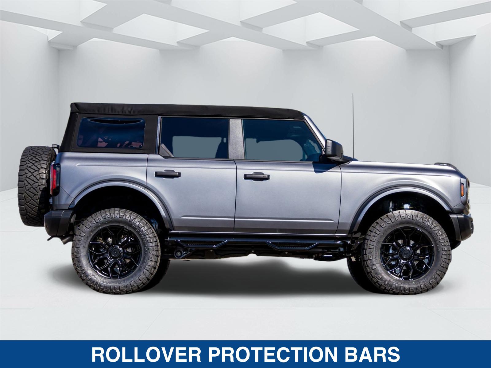 Used 2025 Ford Bronco Badlands AWD/4WD image 3