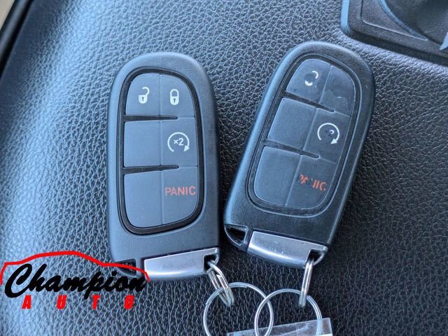 Used 2015 RAM 1500 Laramie w/ Convenience Group image 30