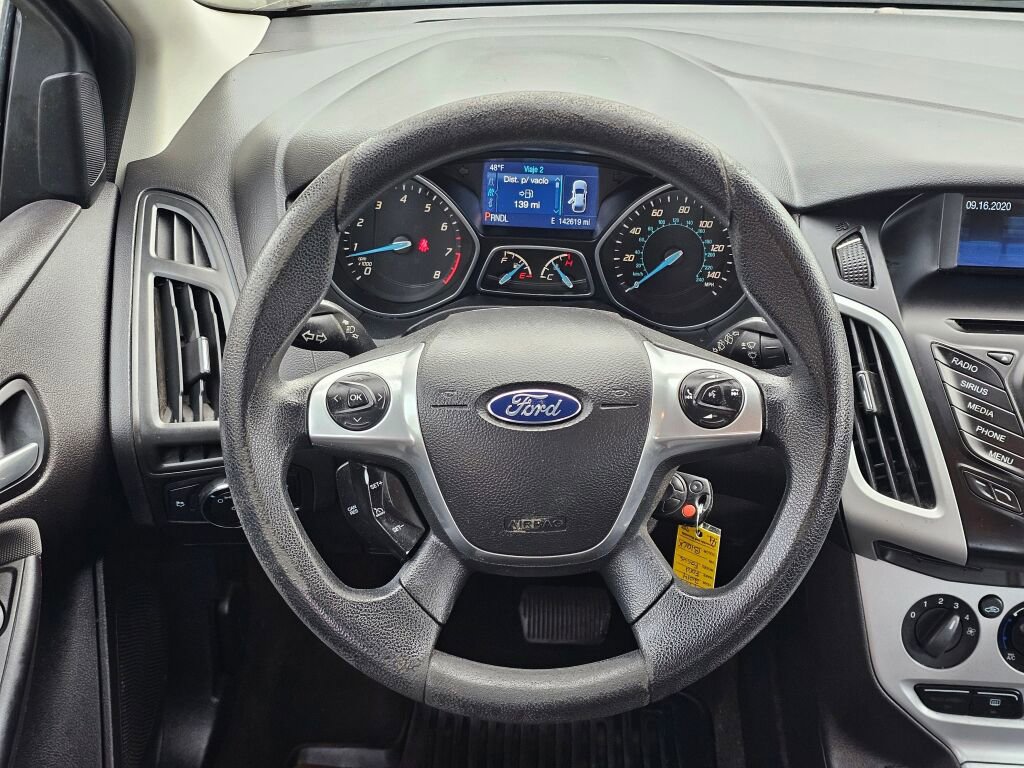 Used 2014 Ford Focus SE w/ SE Winter Package image 16