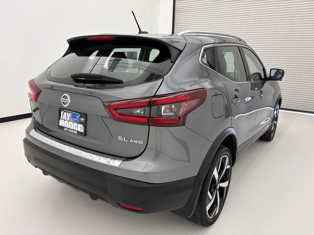 Used 2022 Nissan Rogue Sport SL AWD/4WD image 18