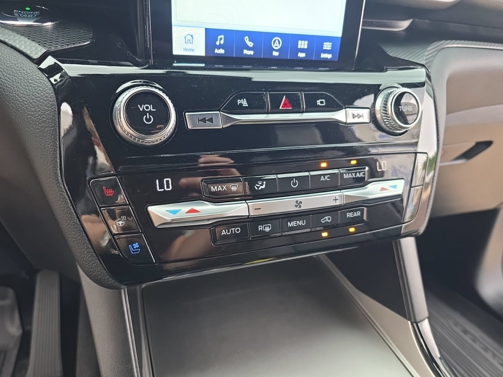 Used 2021 Ford Explorer ST w/ Equipment Group 401A AWD/4WD image 15