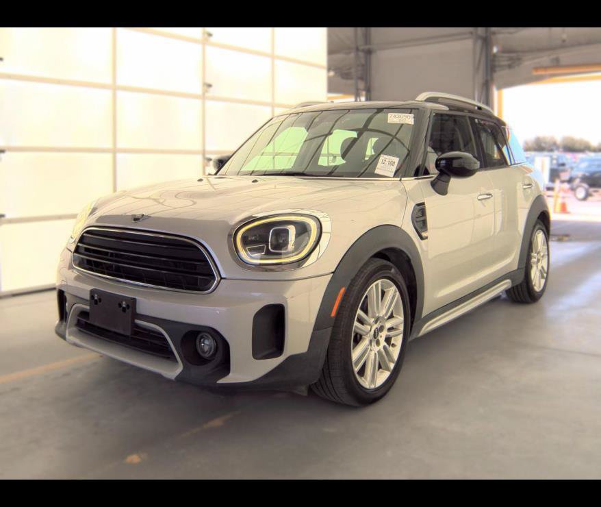 Used 2022 MINI Cooper Countryman FWD image 2