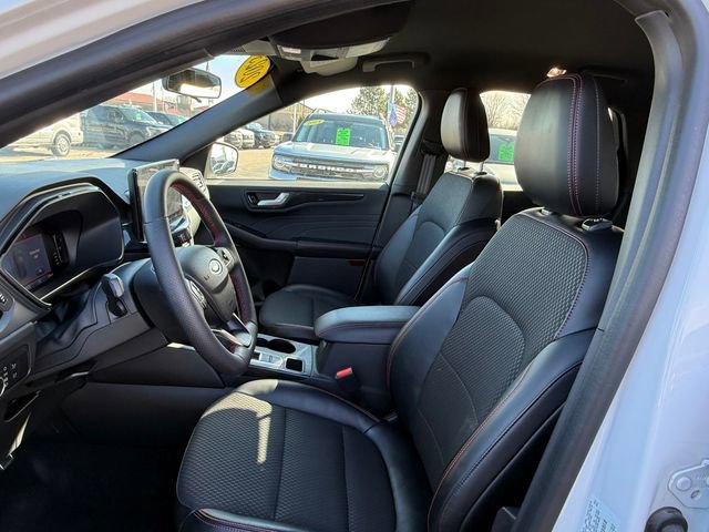 Certified 2023 Ford Escape ST-Line Select w/ Tech Pack #1 image 6