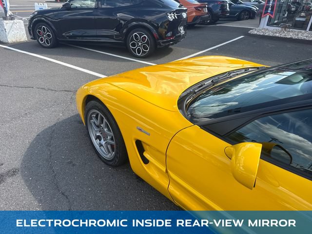 Used 2004 Chevrolet Corvette Z06 w/ Memory Package RWD image 32