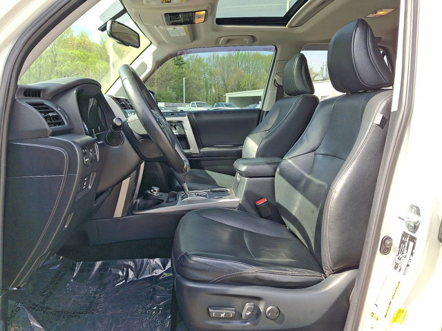 Used 2018 Toyota 4Runner Limited AWD/4WD image 12