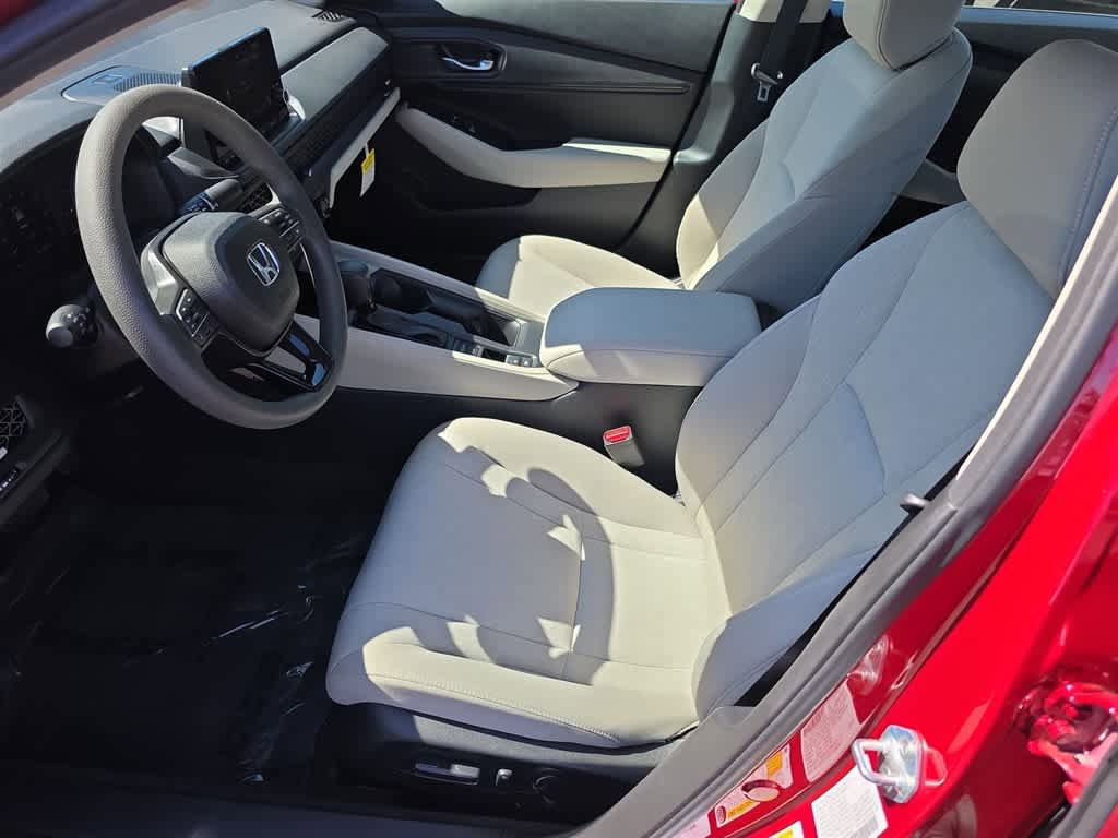 Certified 2025 Honda Accord SE image 16